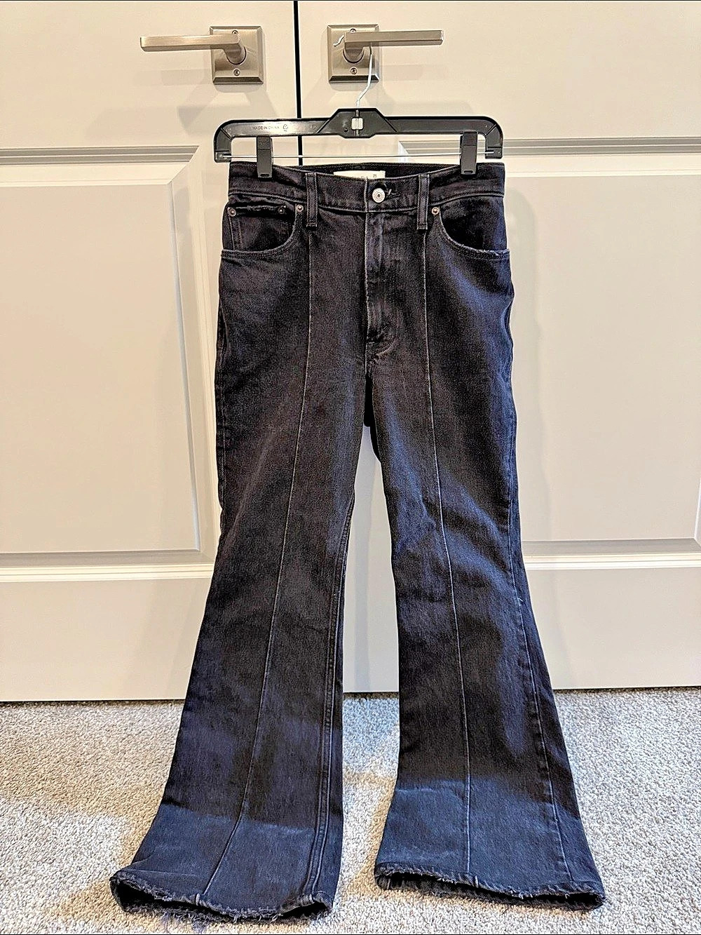 Abercrombie & Fitch High Rise Flare Jeans Flare Jeans in Black Waist 25 Like New